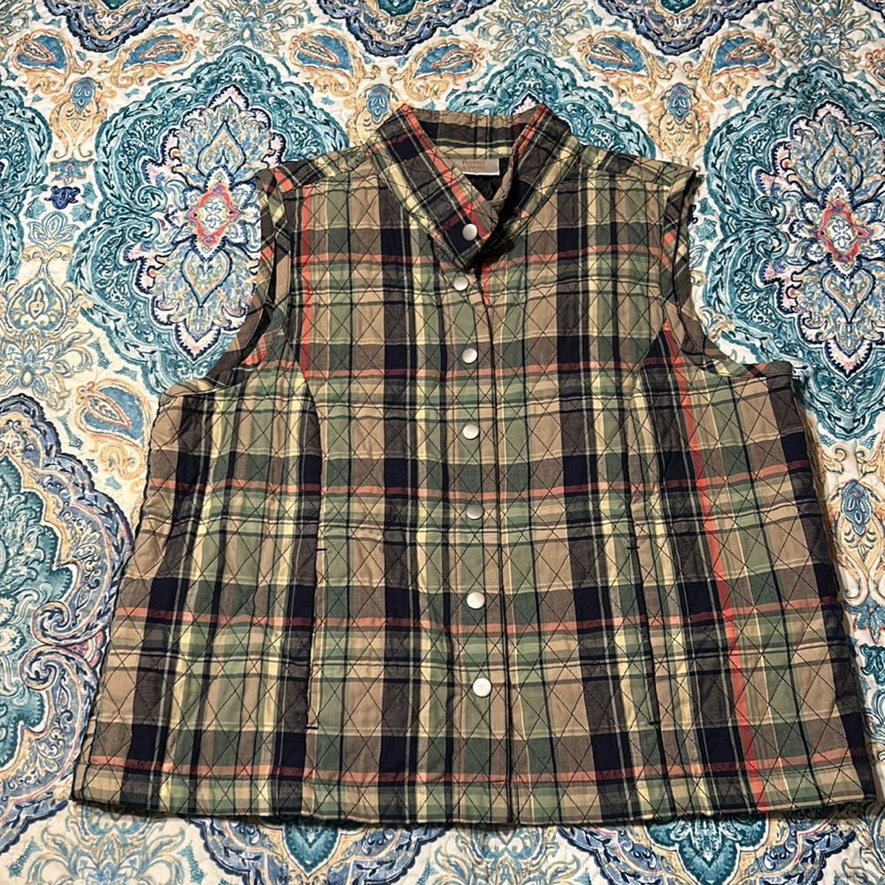 Pre-loved Baxter & Wells plaid vest size Large